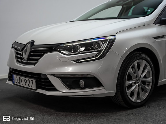 Renault Megane IV 3 of 5