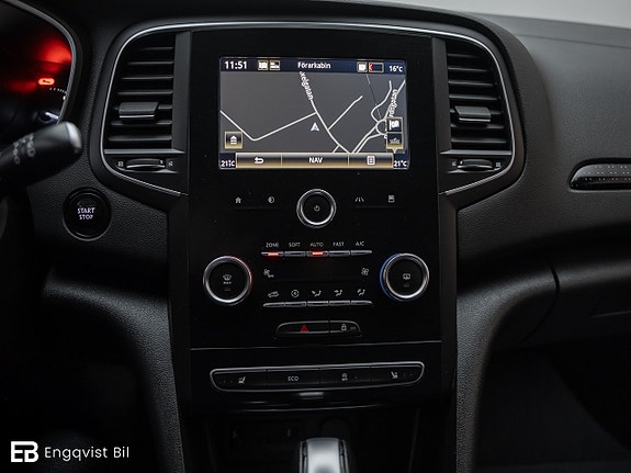Renault Megane 25 of 30