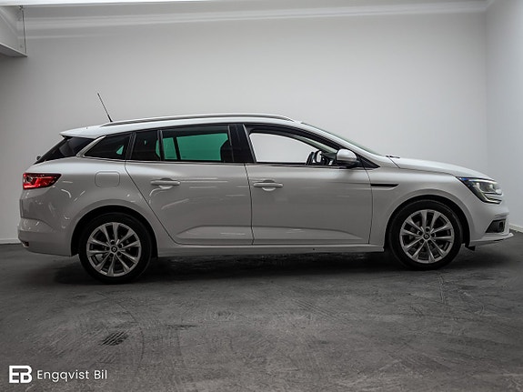 Renault Megane 13 of 30
