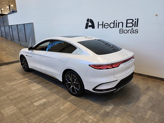 BYD Han 3 of 15