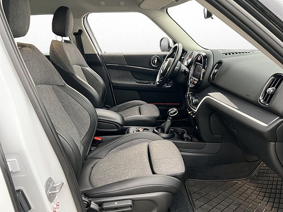 MINI Countryman SE 23 of 30