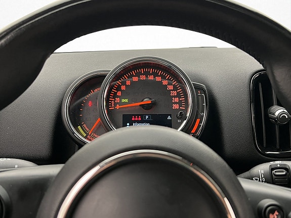 MINI Countryman SE 14 of 30