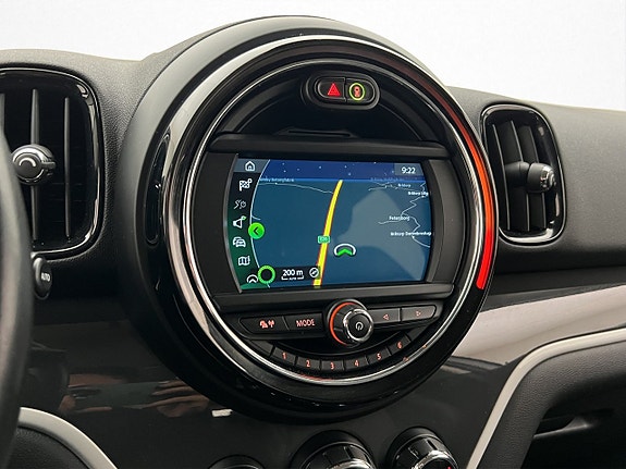 MINI Countryman SE 18 of 30