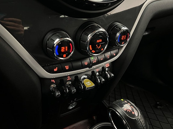 MINI Countryman SE 21 of 30