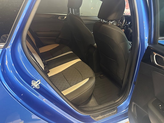 Kia Ceed 6 of 11