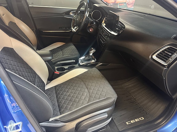 Kia Ceed 5 of 11