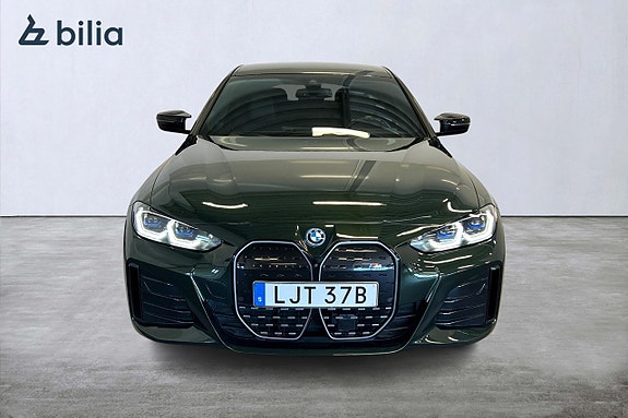 BMW i4 2 of 5