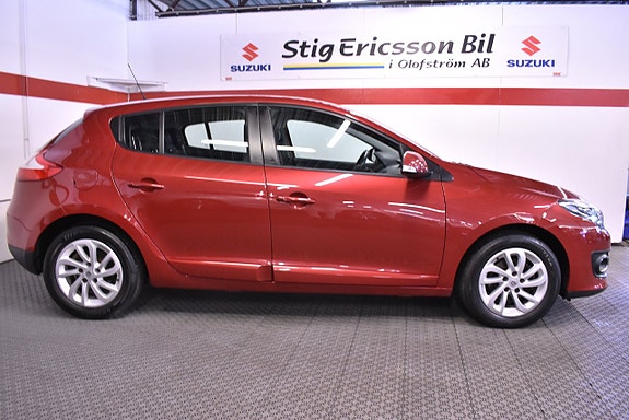 Renault Megane 2 of 16