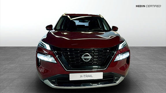 Nissan X-Trail 8 of 12