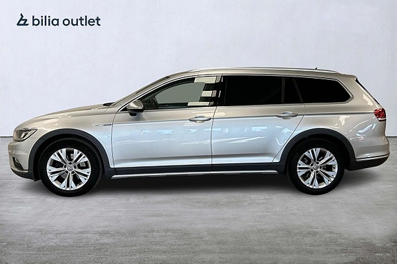 Volkswagen Passat Alltrack 6 of 28