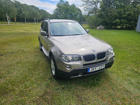 BMW X3 3 of 5
