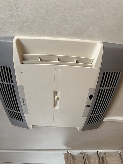 Nordic 635 Dometic AC 16 of 21