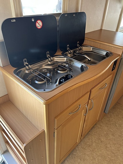 Nordic 635 Dometic AC 13 of 21