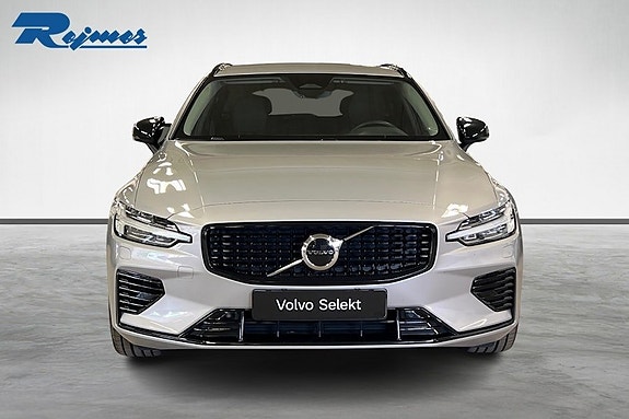 Volvo V60 4 of 5