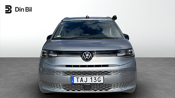 Volkswagen California 4 of 5