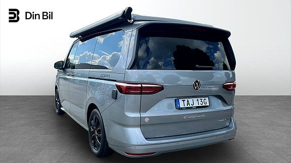 Volkswagen California 3 of 5