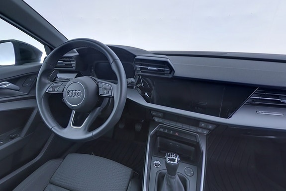 Audi A3 8 of 16
