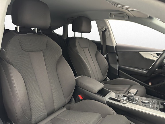 Audi A5 15 of 30