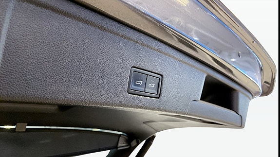 Volkswagen Touareg 16 of 26