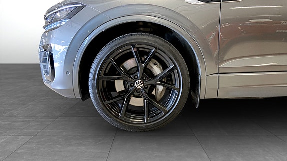 Volkswagen Touareg 6 of 26