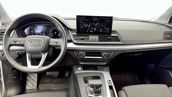 Audi Q5 10 of 12