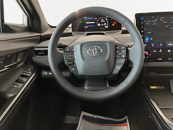 Toyota C-HR+ 9 of 11