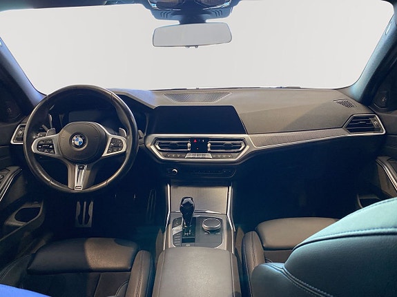 BMW 320 10 of 15