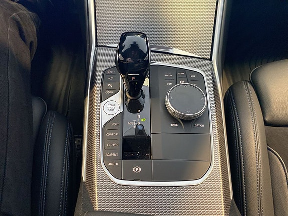 BMW 320 14 of 15