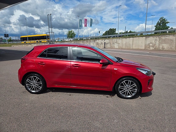 Kia Rio 10 of 23