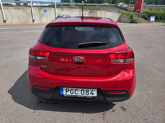 Kia Rio 6 of 23