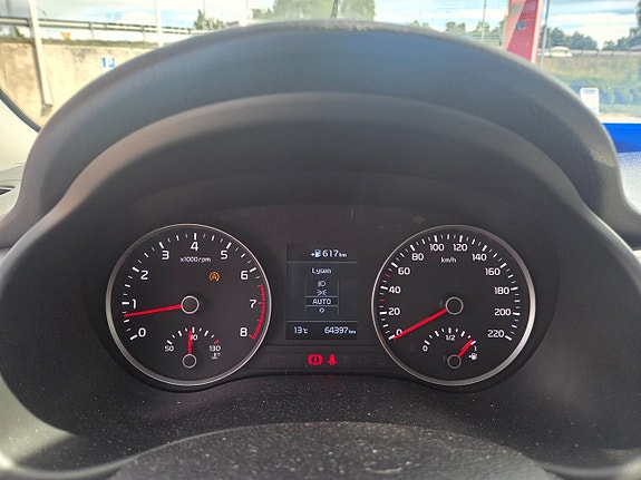 Kia Rio 15 of 23