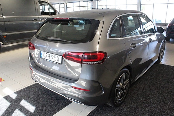 Mercedes-Benz B-Klass 3 of 5