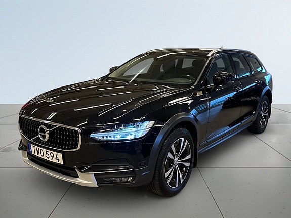Volvo V90 Cross Country 15 of 22