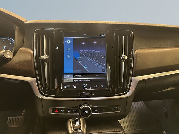 Volvo V90 Cross Country 14 of 22