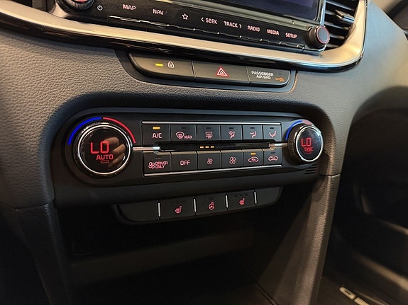 Kia Ceed 13 of 28