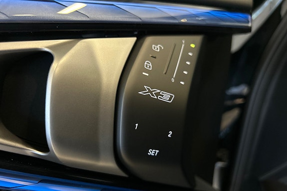 BMW X3 20 of 24