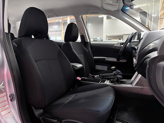 Subaru Forester 21 of 23