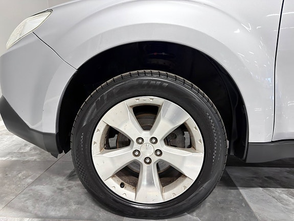 Subaru Forester 11 of 23