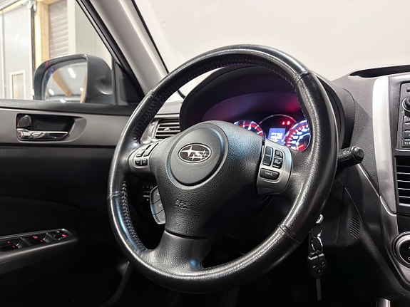 Subaru Forester 18 of 23