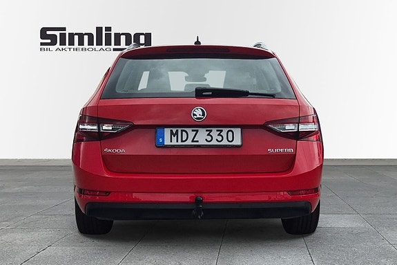 Skoda Superb 4 of 5