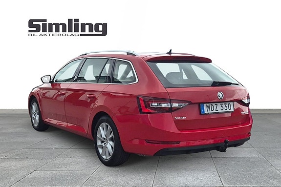Skoda Superb 2 of 5
