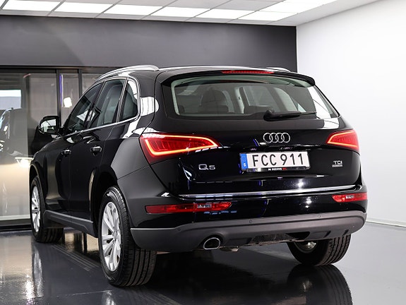 Audi Q5 10 of 27