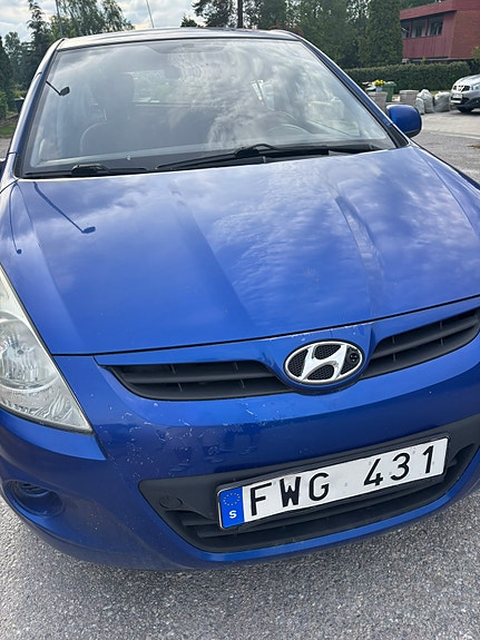 Hyundai i20 3 of 5