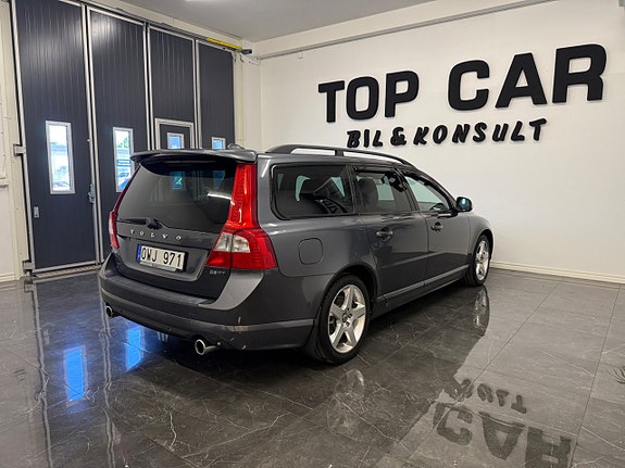 Volvo V70 5 of 5