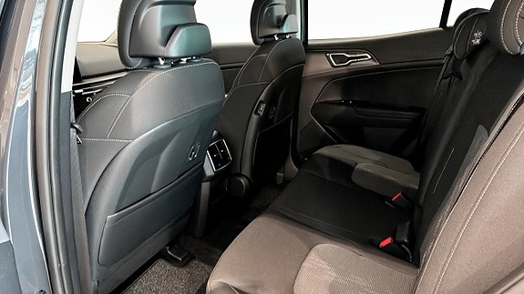Kia Sportage 9 of 12