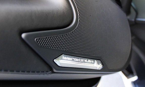 Lamborghini Aventador 21 of 29
