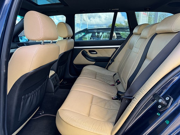 BMW 540i 17 of 19