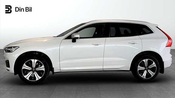 Volvo XC60 2 of 14