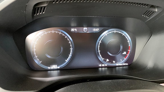 Volvo XC60 14 of 14