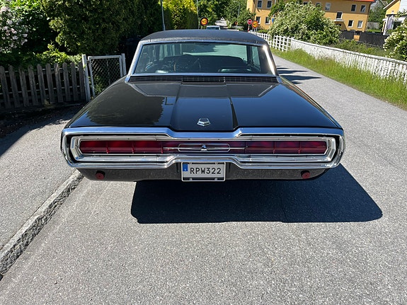 Ford Thunderbird 3 of 5